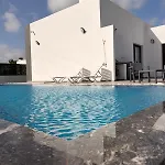 Dream Homes * Limnia