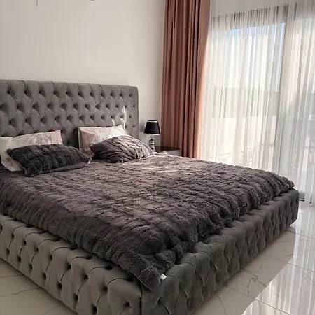 Villa Dream Homes
