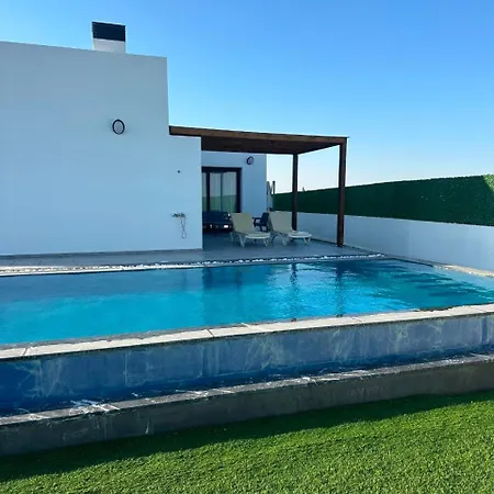 Villa Dream Homes